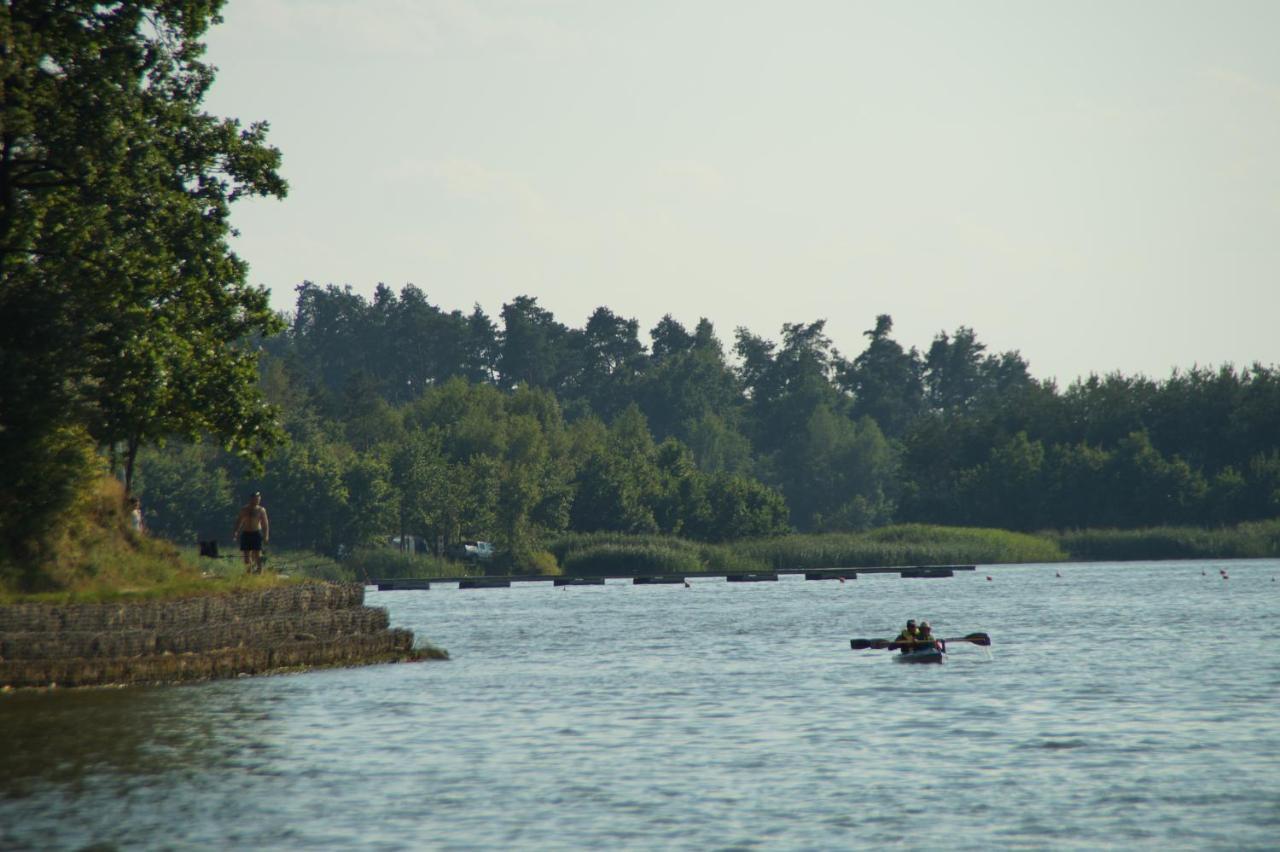 Hotel Marina Nielisz ภายนอก รูปภาพ